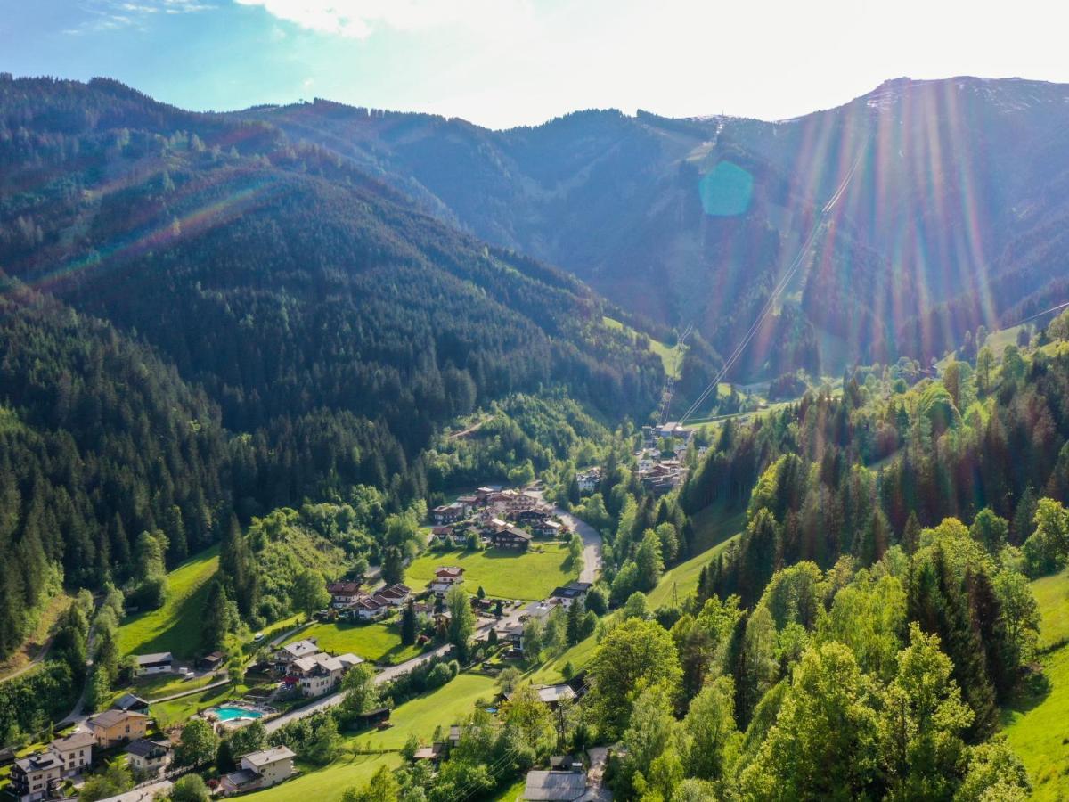 Der Sonnberg Alpinlodges - Apartments Mit Seeblick, Privater Sauna Und Self Check-In Zell am See Exterior foto