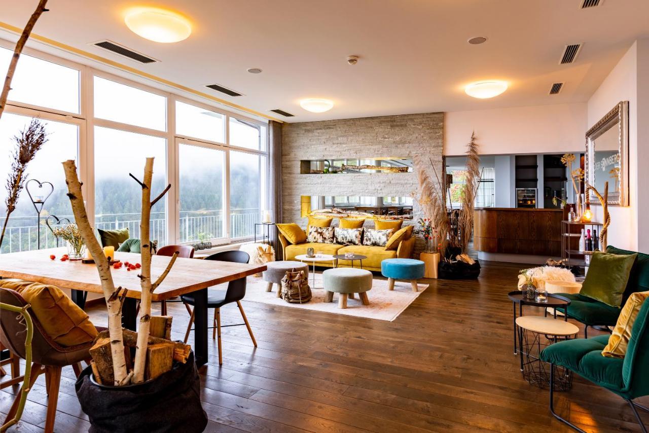 Der Sonnberg Alpinlodges - Apartments Mit Seeblick, Privater Sauna Und Self Check-In Zell am See Exterior foto